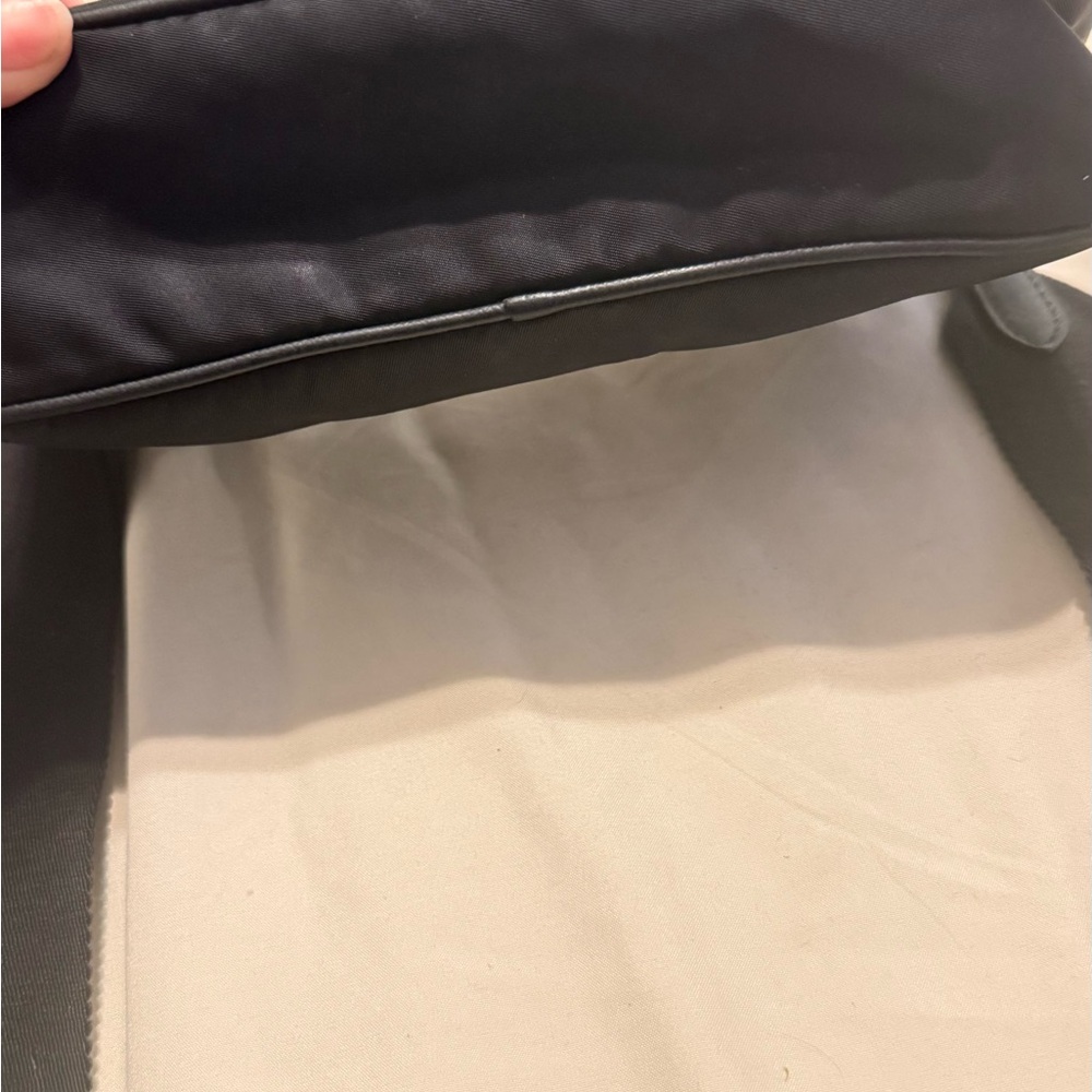 Prada Re-Edition 2005 Black Nylon Shoulder Bag w/ Chain & Mini Pouch - Picture 5 of 9
